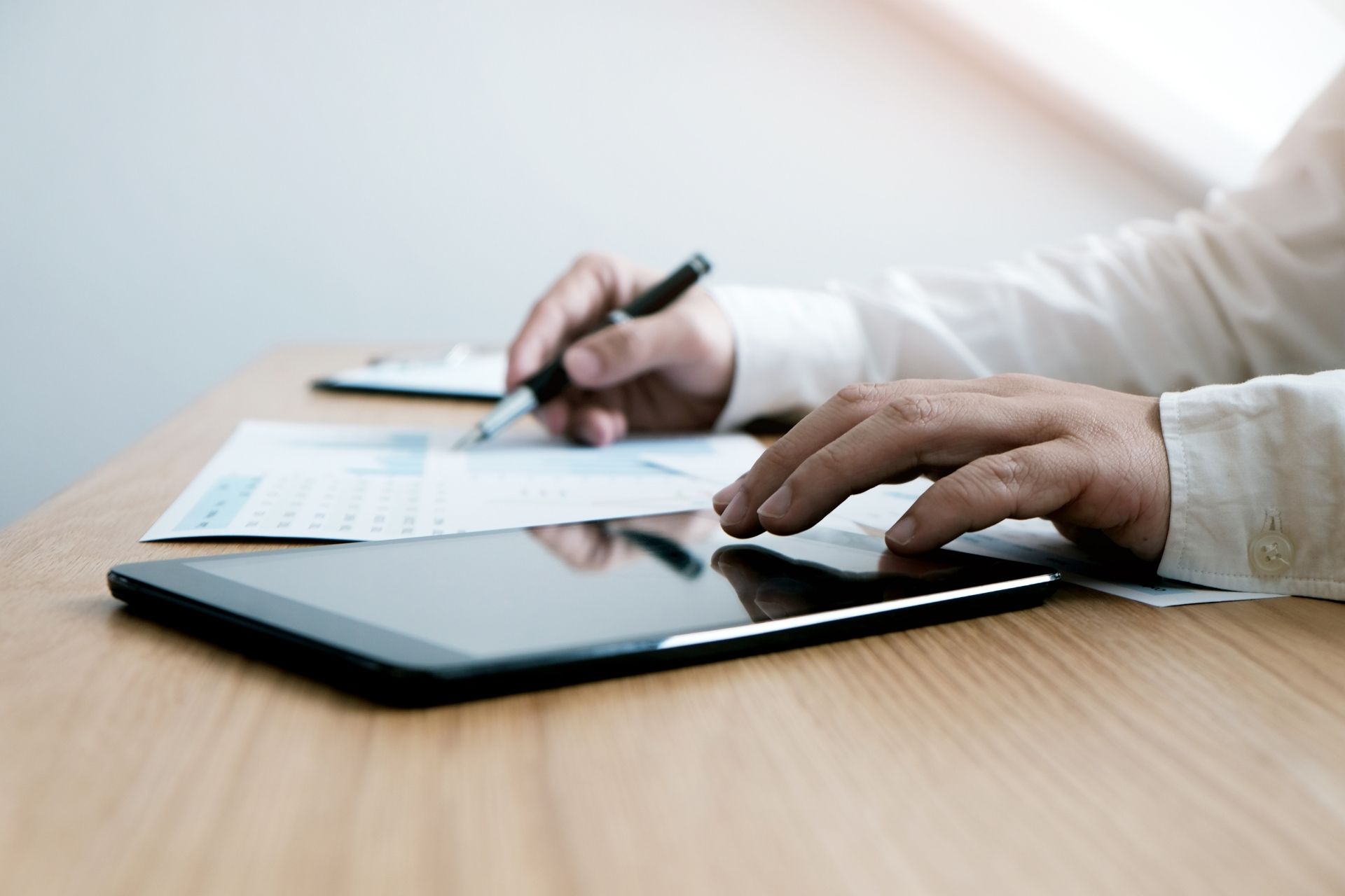 https://metalogicdigital.com/wp-content/uploads/2025/05/Compliance-Audit-Solutions.jpg